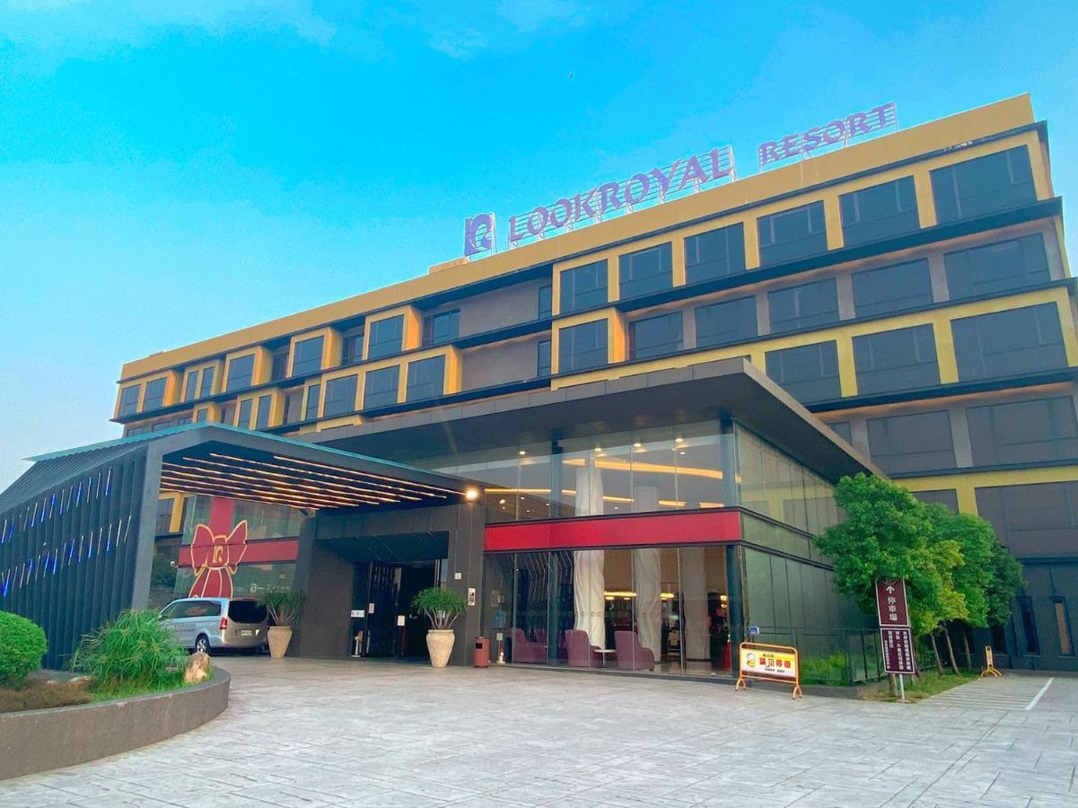 Look Royal Resort Chiayi City Exterior photo